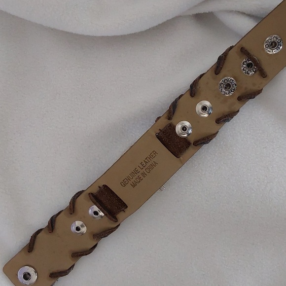 UrbanXpress Watch - Picture 2 of 8